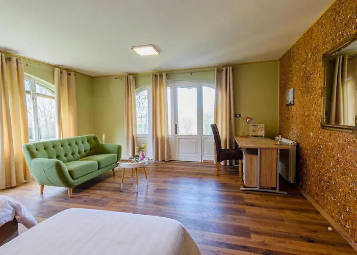 The Hug Of Nature * Dekani